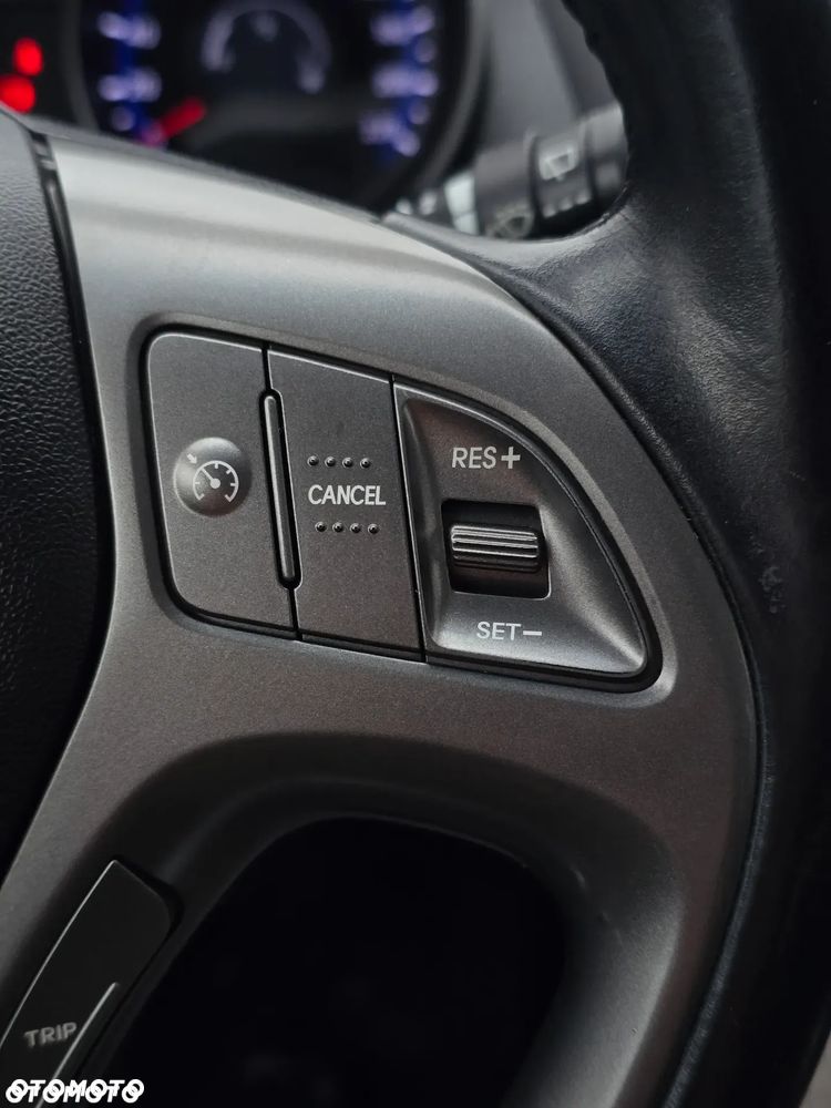 Hyundai ix35 1.7 CRDi Comfort 2WD - 16