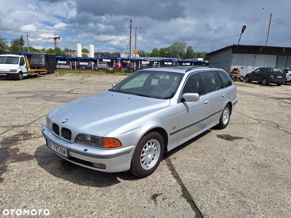 BMW Seria 5 - 1