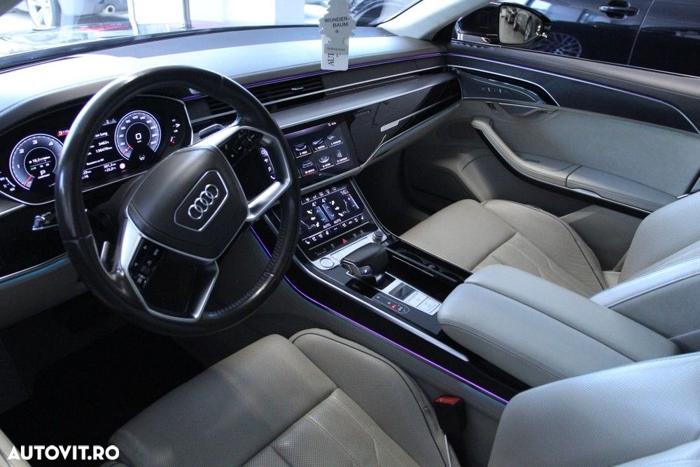 Audi A8 - 26