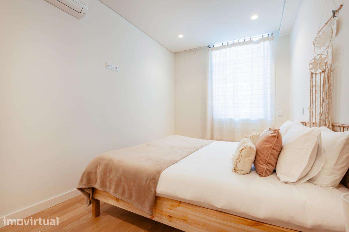 Apartamento com 2 quartos - localizado em Santo Ildefonso Porto - Grande imagem: 3/45