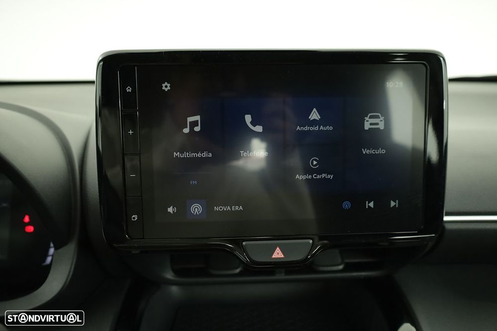 Toyota Yaris Cross 1.5 HDF Comfort - 10