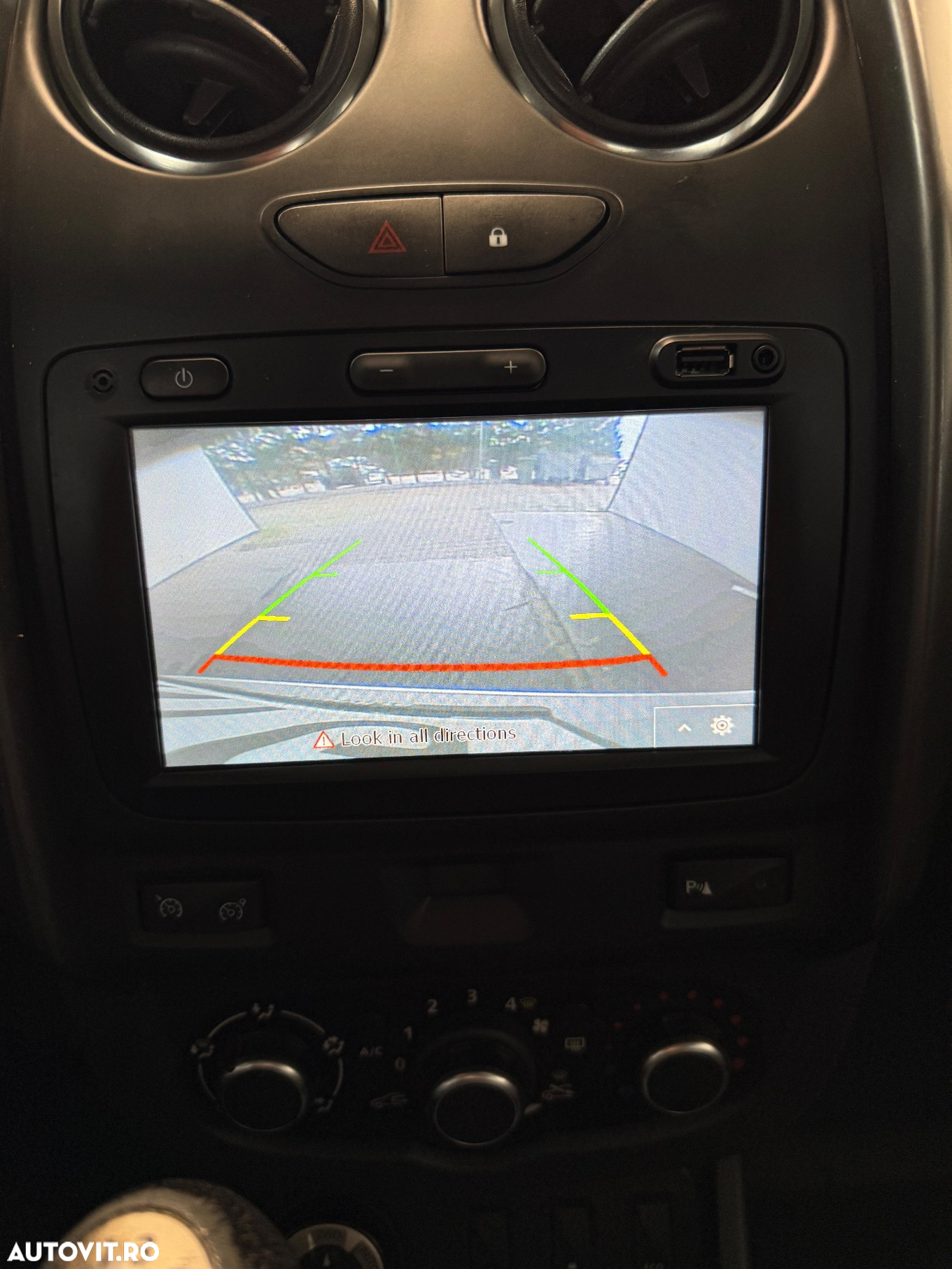 Dacia Duster 1.5 dCi 4x4 SL Connected by Orange - 22