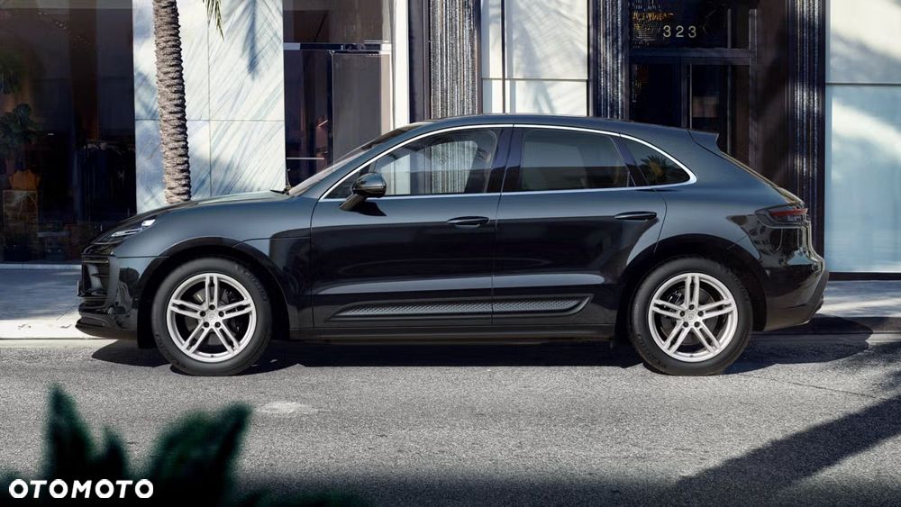 Porsche Macan Standard - 2