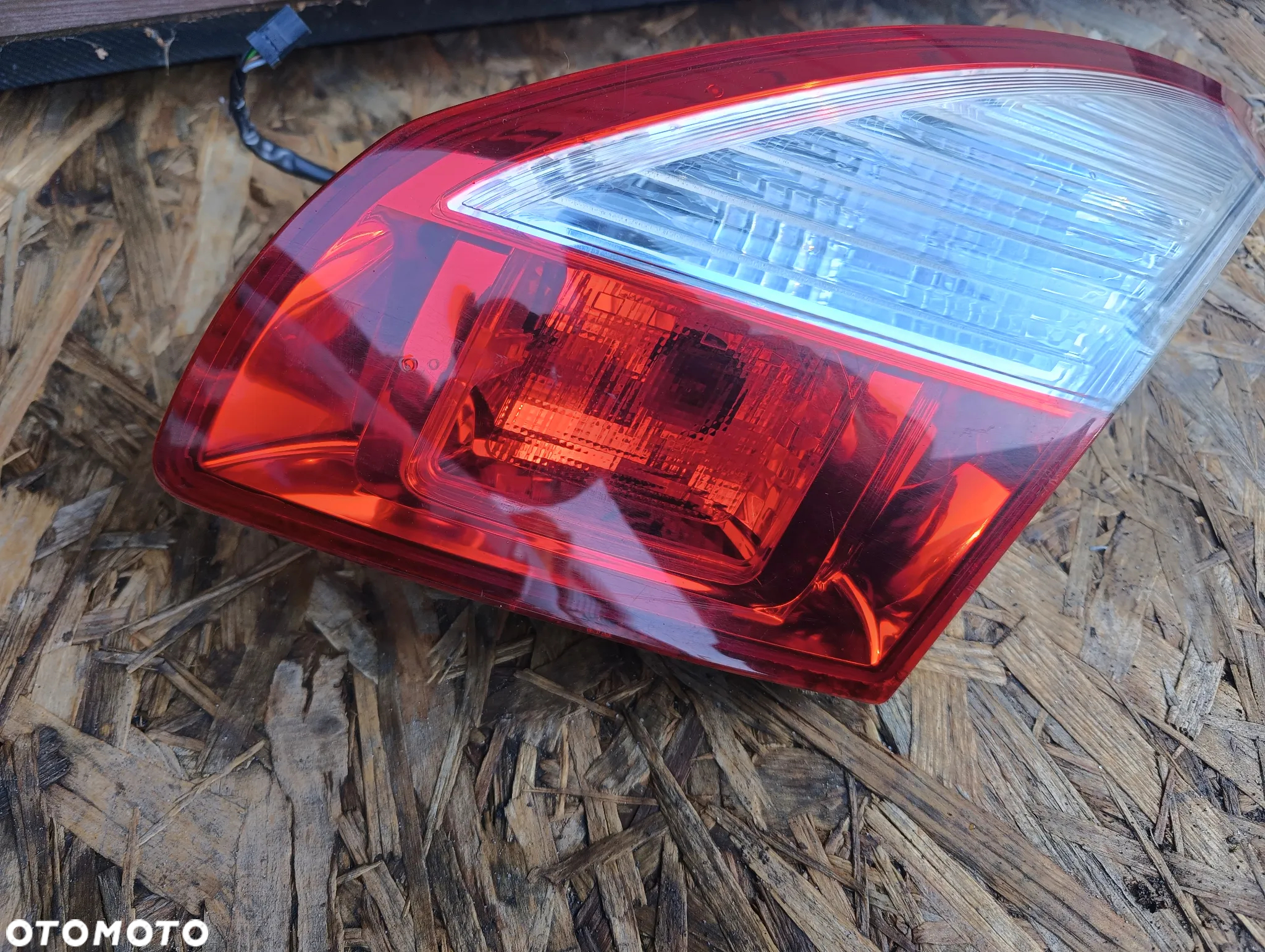 RENAULT MEGANE III 3 HB 08-16 LAMPA TYŁ TYLNA PRAWA - 2