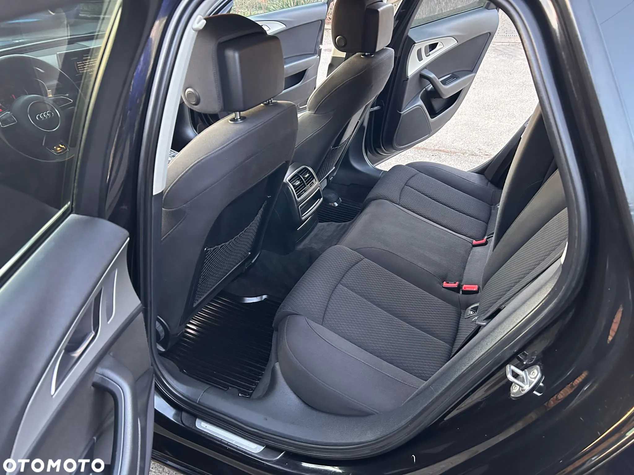 Audi A6 Avant 2.0 TDI DPF - 11