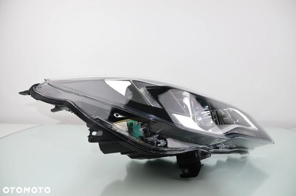OPEL INSIGNIA A LIFT BI-XENON 1ZT011166-02 Prawy Przedni Oryginał - 2