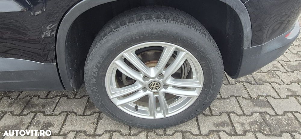 Volkswagen Tiguan - 16