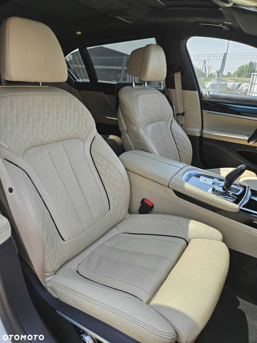 BMW Seria 7 750Li xDrive Edition Exclusive - 13