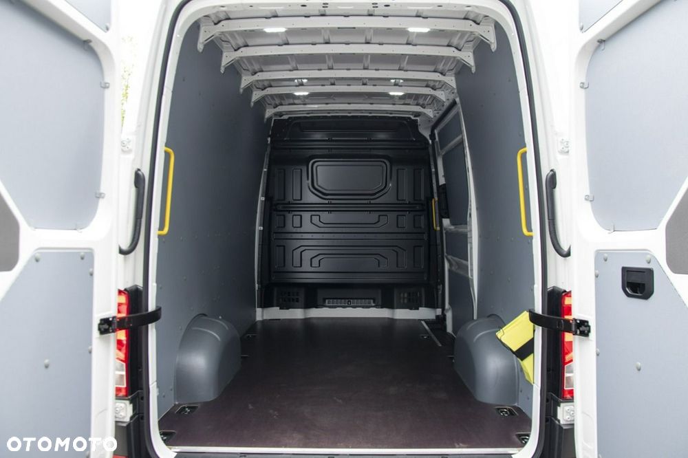 Volkswagen Crafter - 8