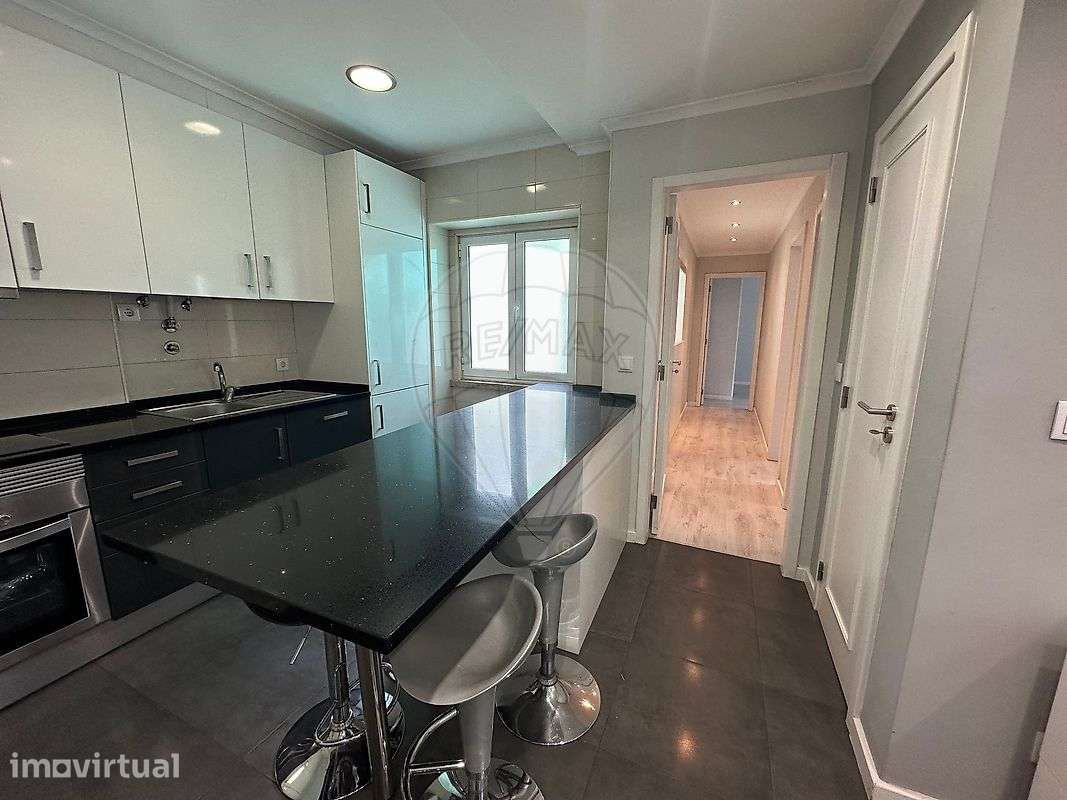 Apartamento T2 para arrendamento - Grande imagem: 3/15