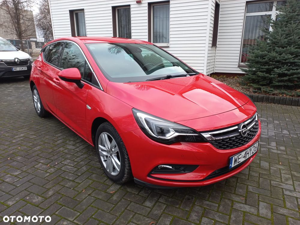 Opel Astra 1.4 Turbo Innovation - 9