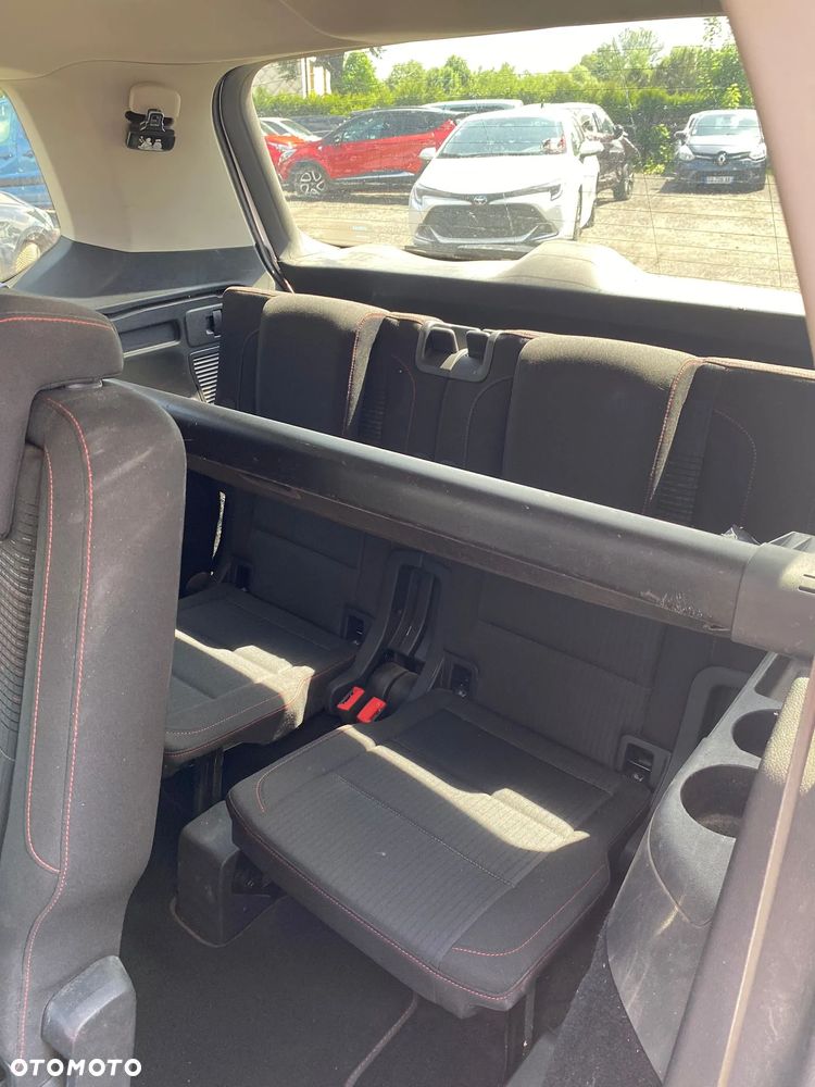 Volkswagen Touran 1.2 TSI (BlueMotion Technology) SOUND - 19