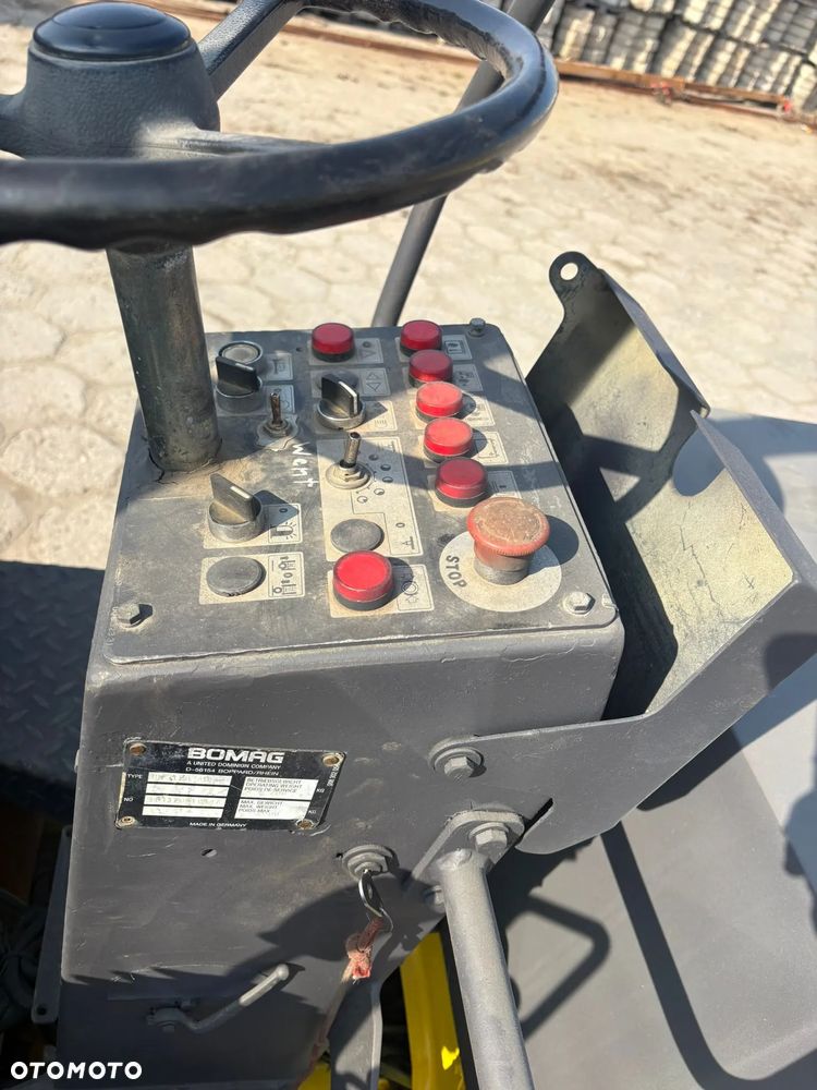 Bomag BW 120 AD-3 - 21