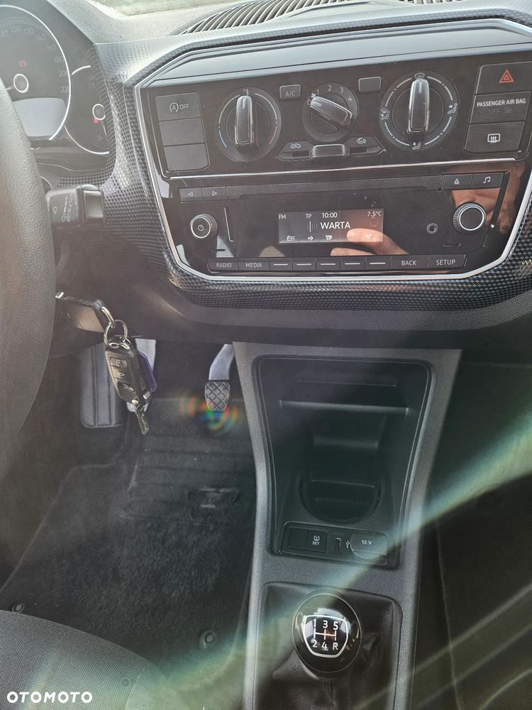 Volkswagen up! - 7