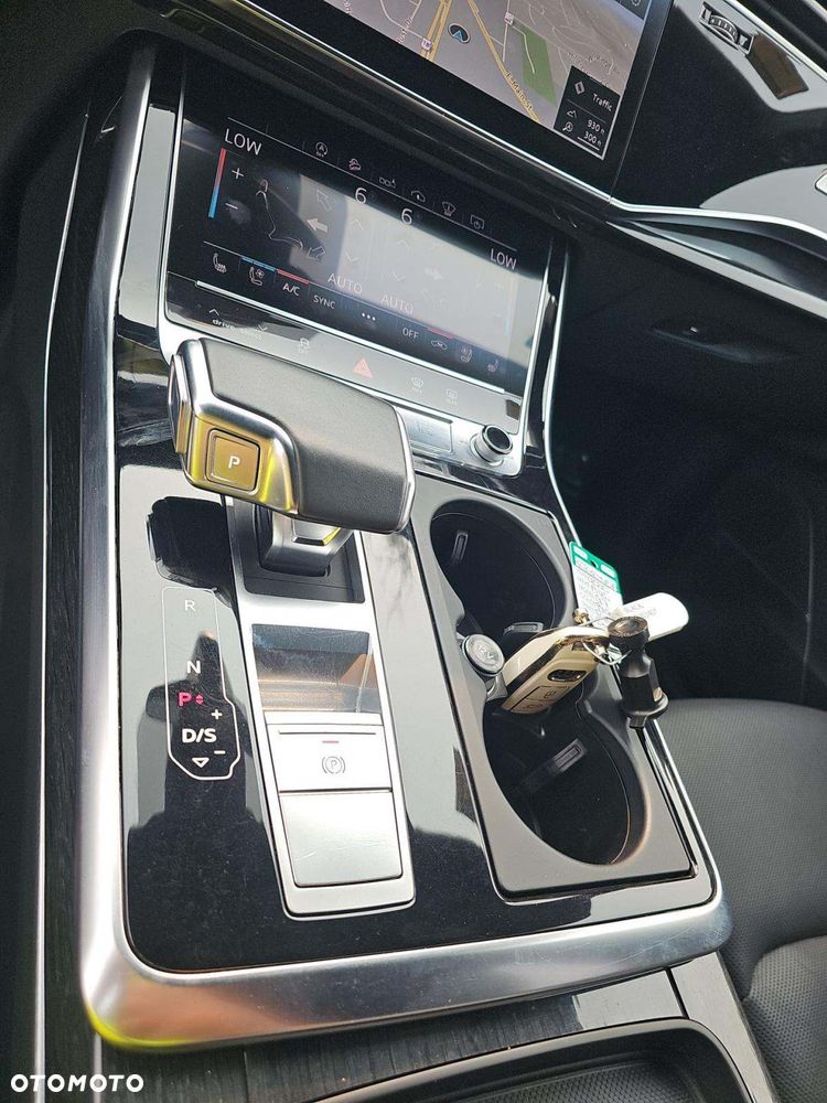 Audi Q7 55 TFSI mHEV Quattro S Line Tiptr - 12