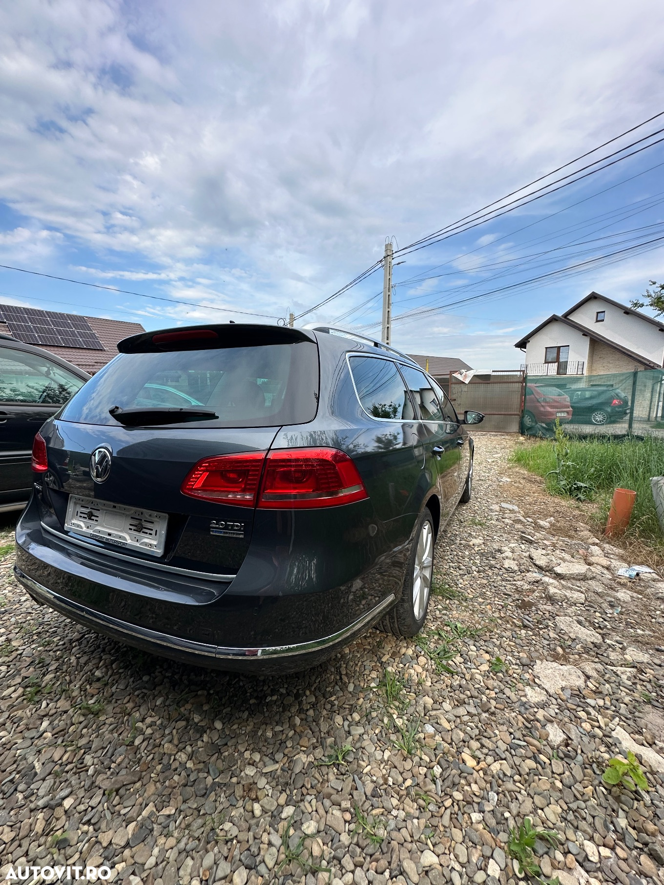 Volkswagen Passat Variant 2.0 TDI DSG BlueMotion Technology Highline - 3