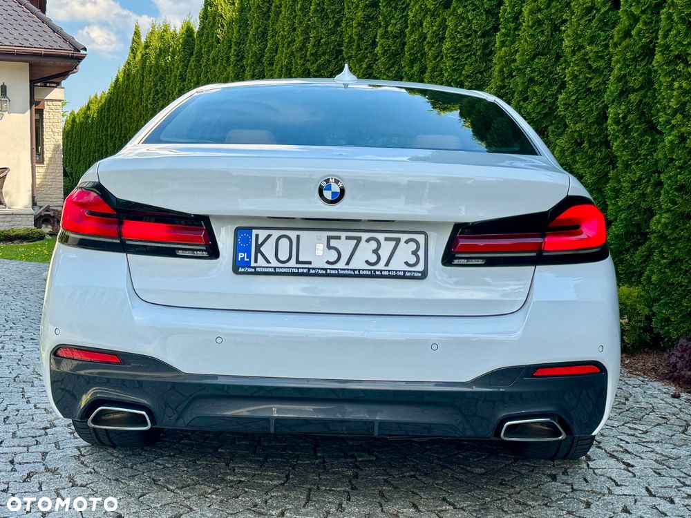 BMW Seria 5 520d M Sport - 7