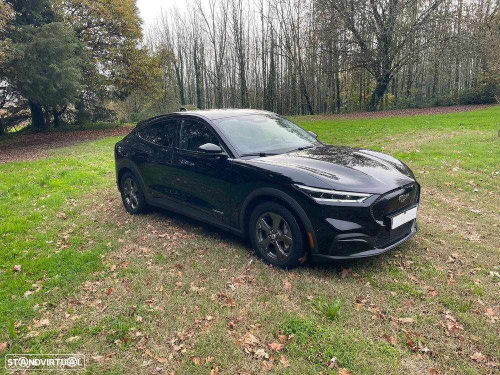 Ford Mustang Mach-E - 2