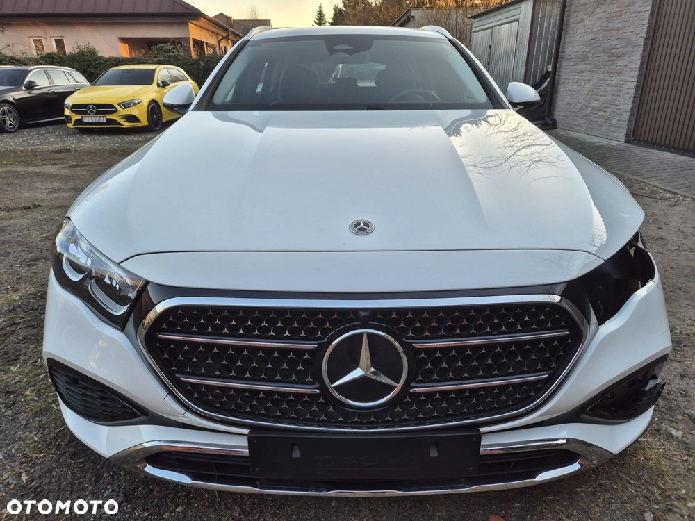 Mercedes-Benz Klasa E - 15