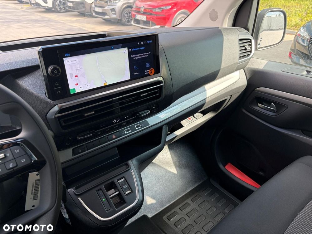 Peugeot Traveller 2.2 BlueHDi Long Business EAT8 - 11
