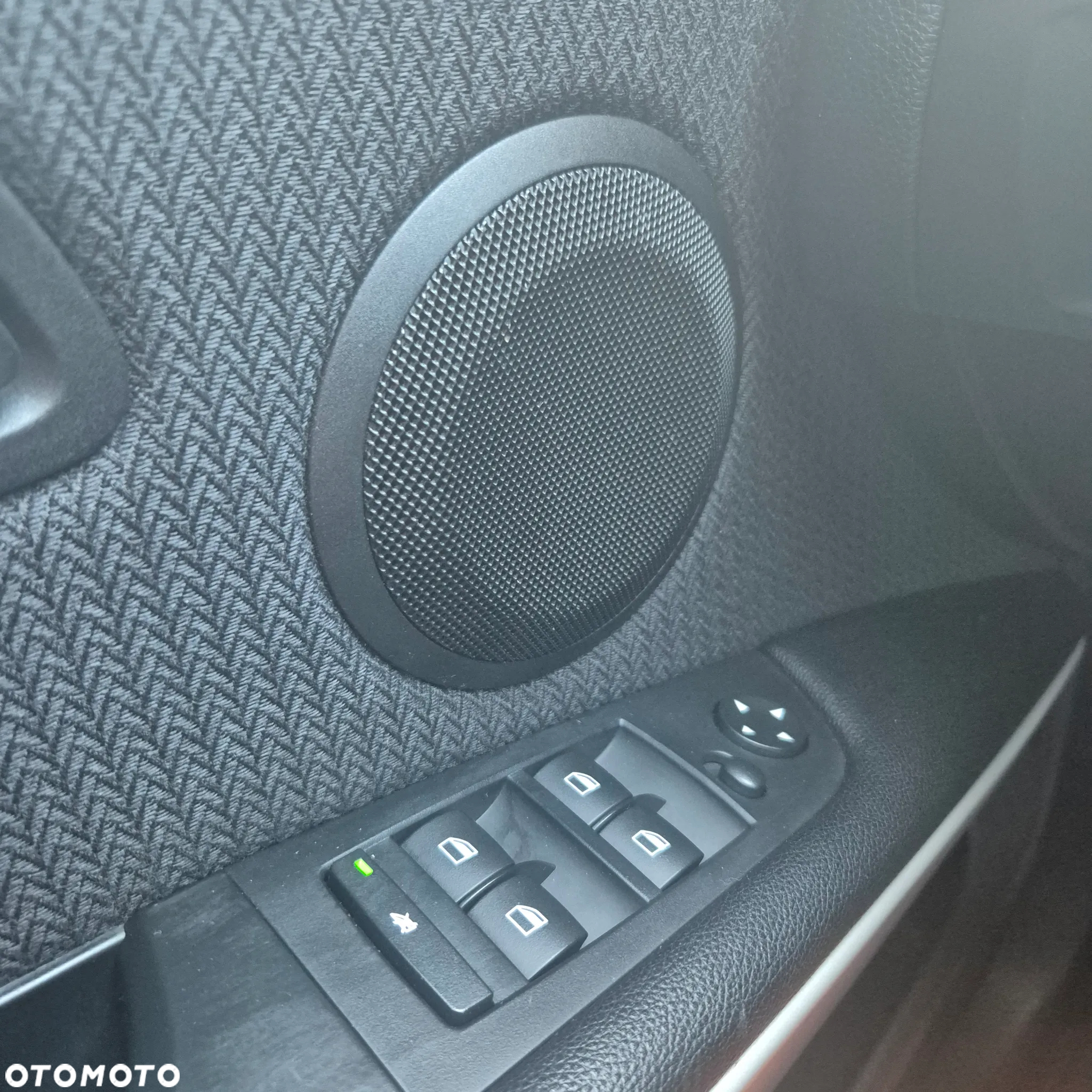 BMW Seria 3 318d Luxury Line EU6 - 14