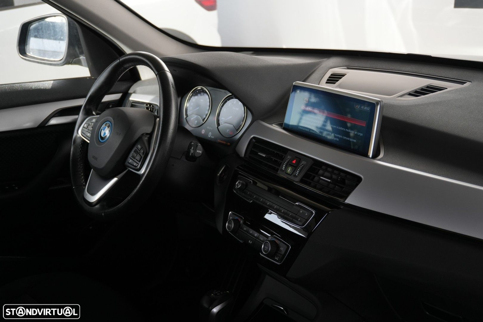 BMW X1 xDrive25e - 20