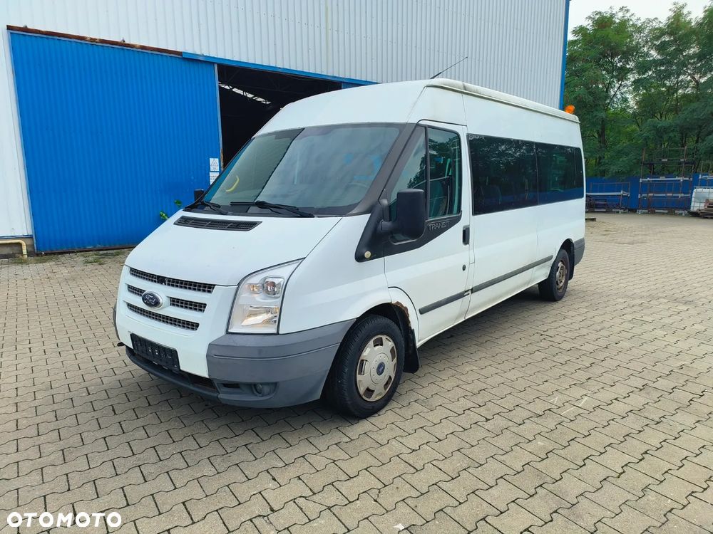 Ford Transit - 1