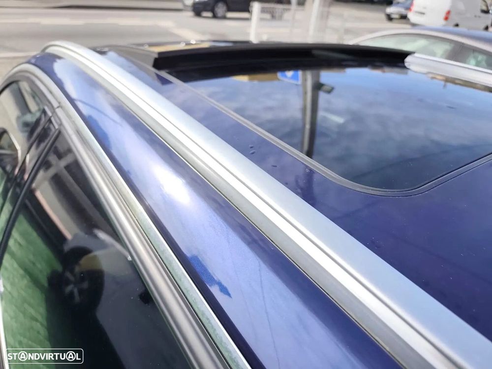 BMW 320 d Line Sport - 11