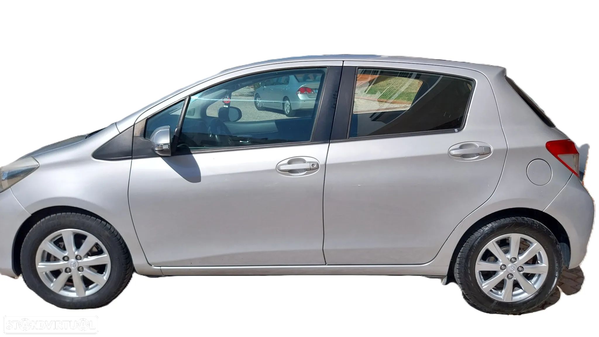 Toyota Yaris - 1