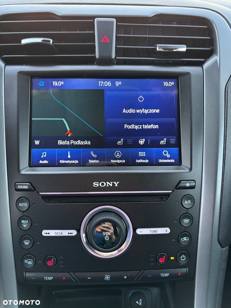 Ford Mondeo 2.0 TDCi STart-Stopp Titanium - 17