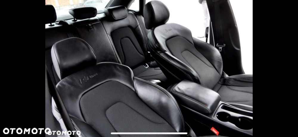 Audi A4 Limousine 1.8 TFSI quattro S line Sportpaket - 12
