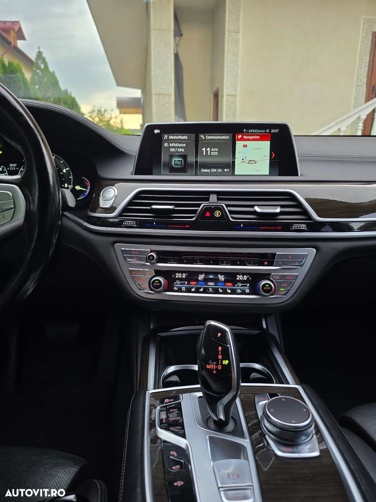 BMW Seria 7 730Ld - 2