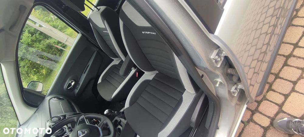 Dacia Lodgy 1.5 Blue dCi Stepway Comfort S&S - 3