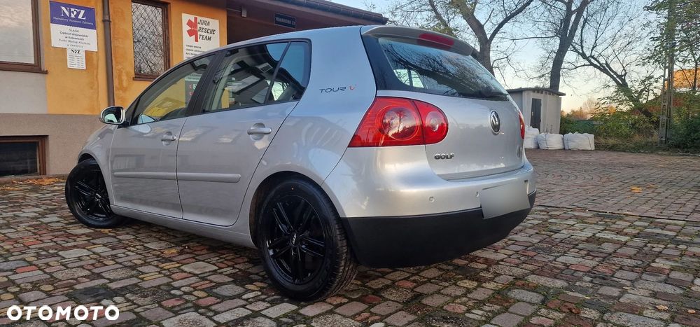 Volkswagen Golf 1.6 Tour Edition - 22