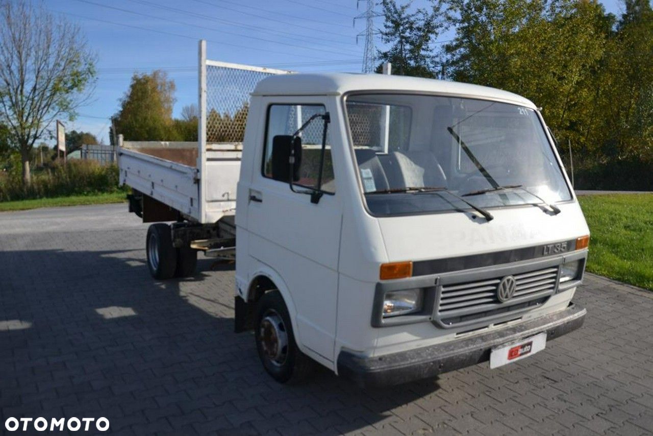 Volkswagen LT - 1