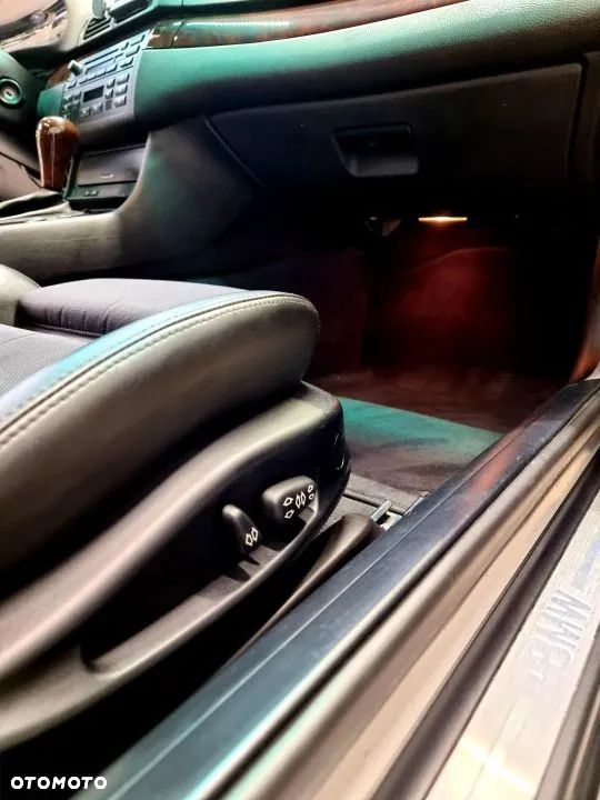 BMW Seria 3 325 Ci - 18