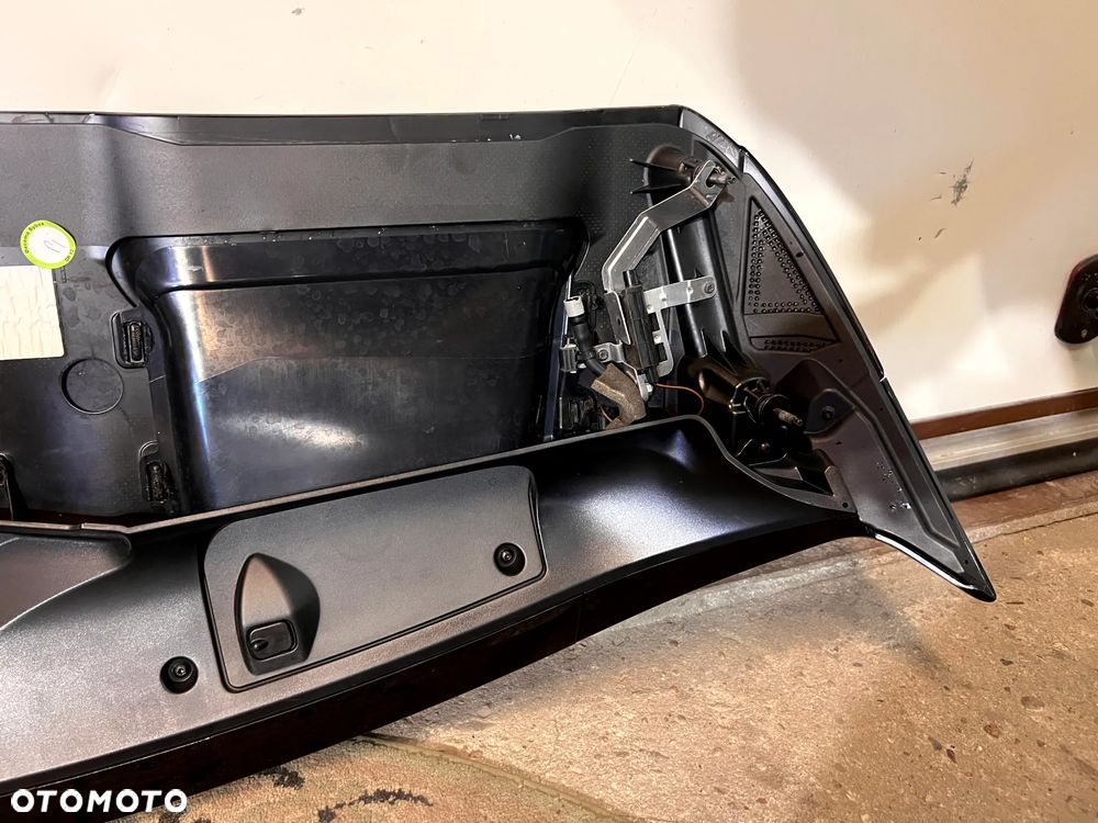 RANGE ROVER VELAR L560 SPOJLER KLAPY BAGAŻNIKA J8A2-44210-A - 7