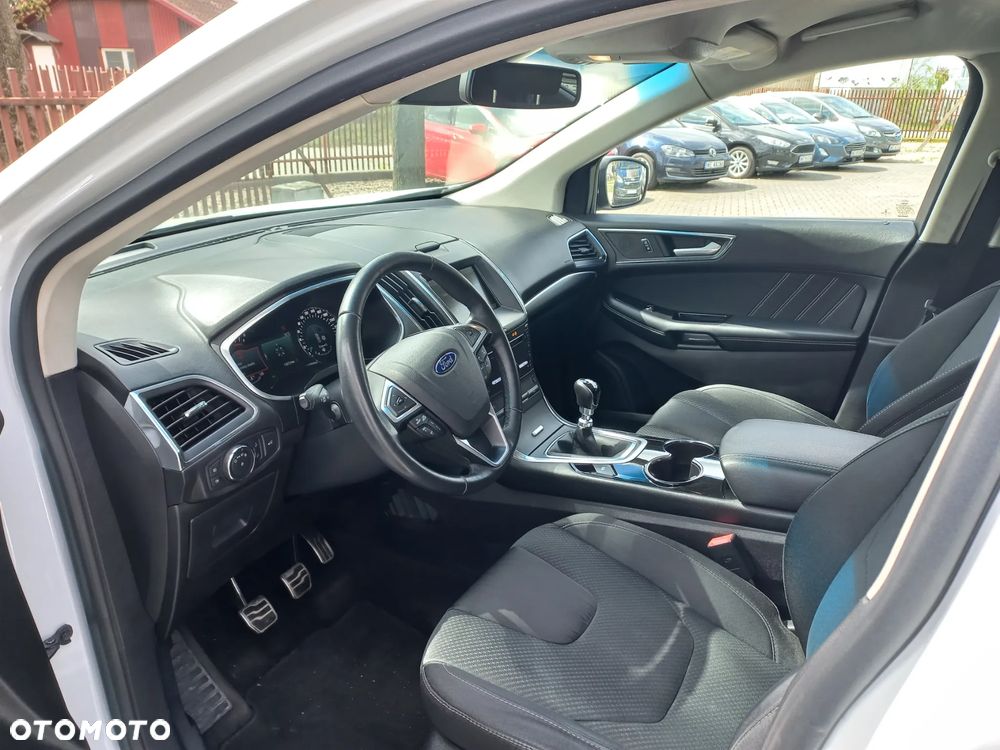 Ford Edge - 15
