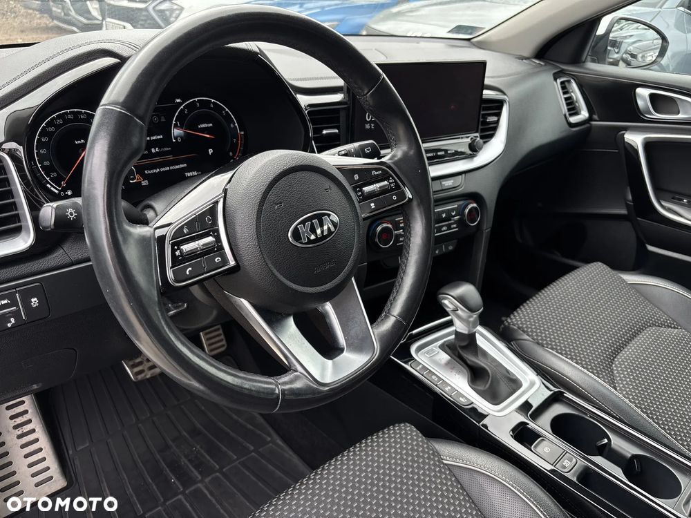 Kia Ceed 1.4 T-GDI L Business Line DCT - 10