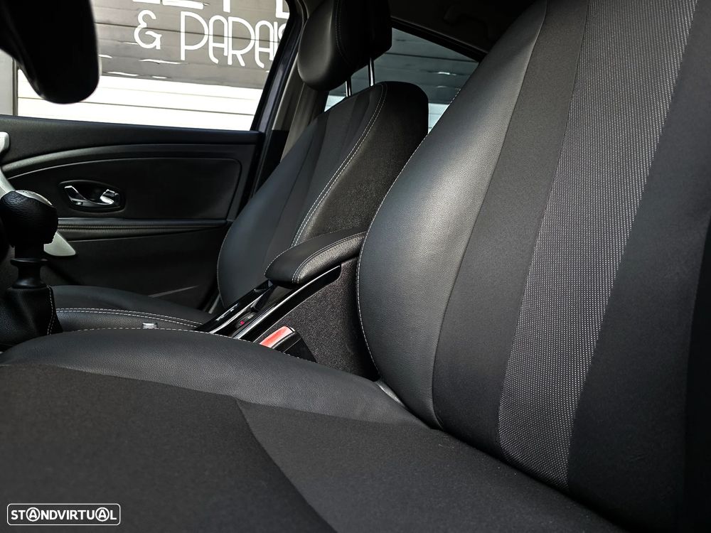 Renault Mégane 1.5 dCi Bose Edition SS - 44