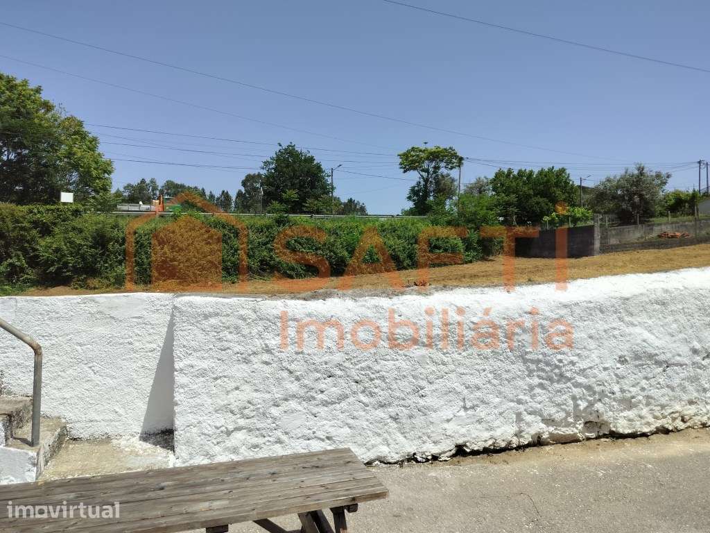 Terreno urbano em Vale de Vaz Vila Nova de Poiares - Grande imagem: 2/2