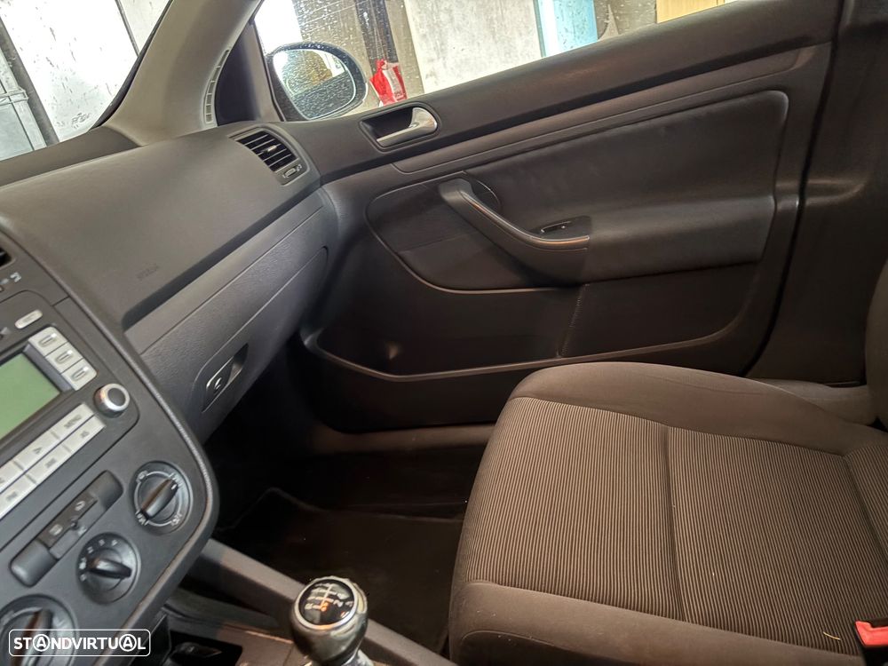 VW Golf 1.4 FSi Confortline - 6