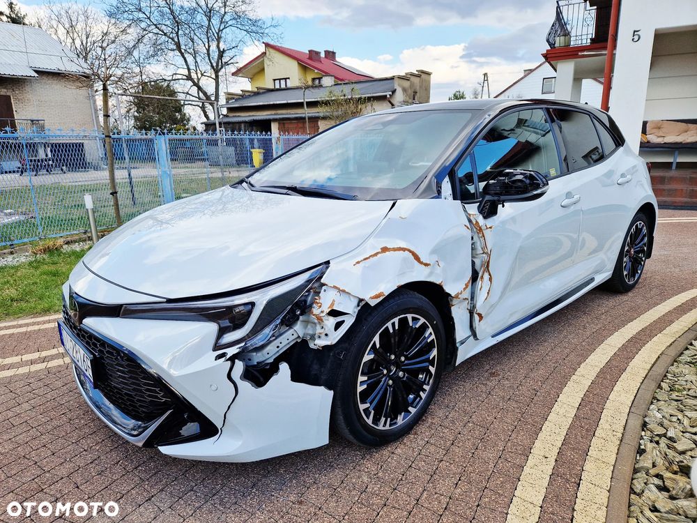 Toyota Corolla 2.0 Hybrid GR Sport Dynamic - 8