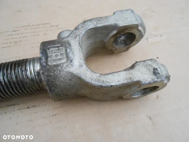 Łącznik wieszaka podnośnika New Holland TM140 - 3