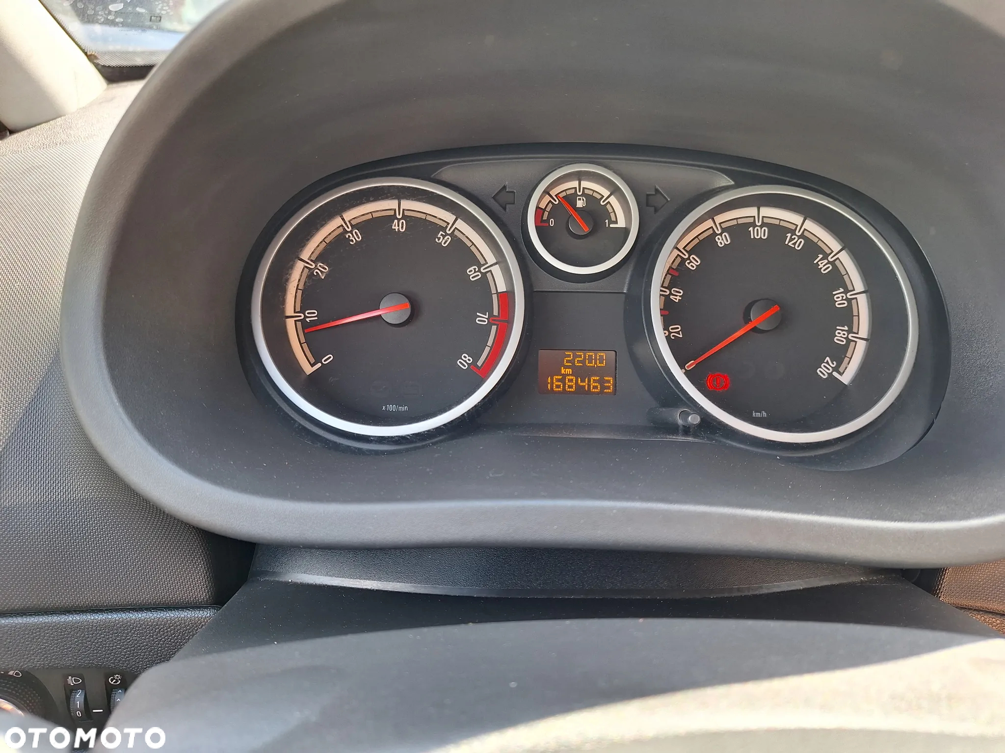 Opel Corsa 1.4 16V Color Edition - 14
