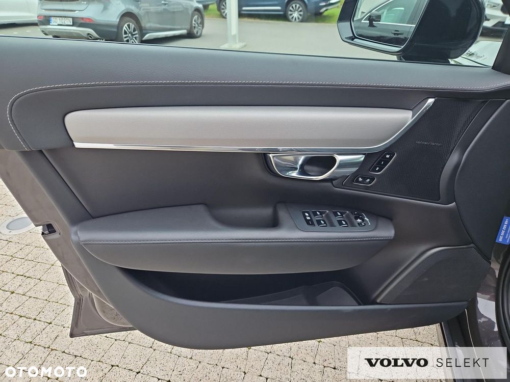Volvo S90 T8 AWD Plug-In Hybrid Ultimate Dark - 23