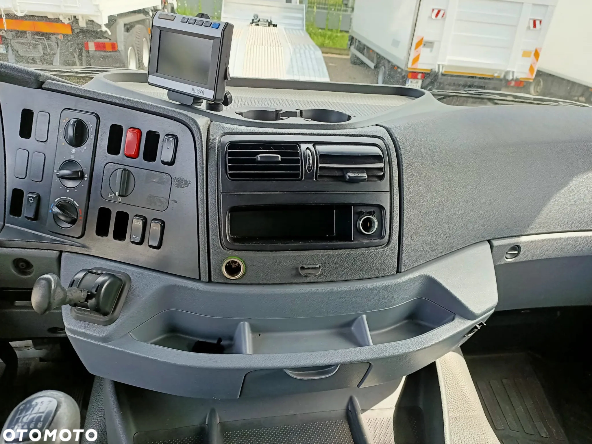 Mercedes-Benz Axor 1829 3 stronny NOWY kiper z blokadą mostu - 26