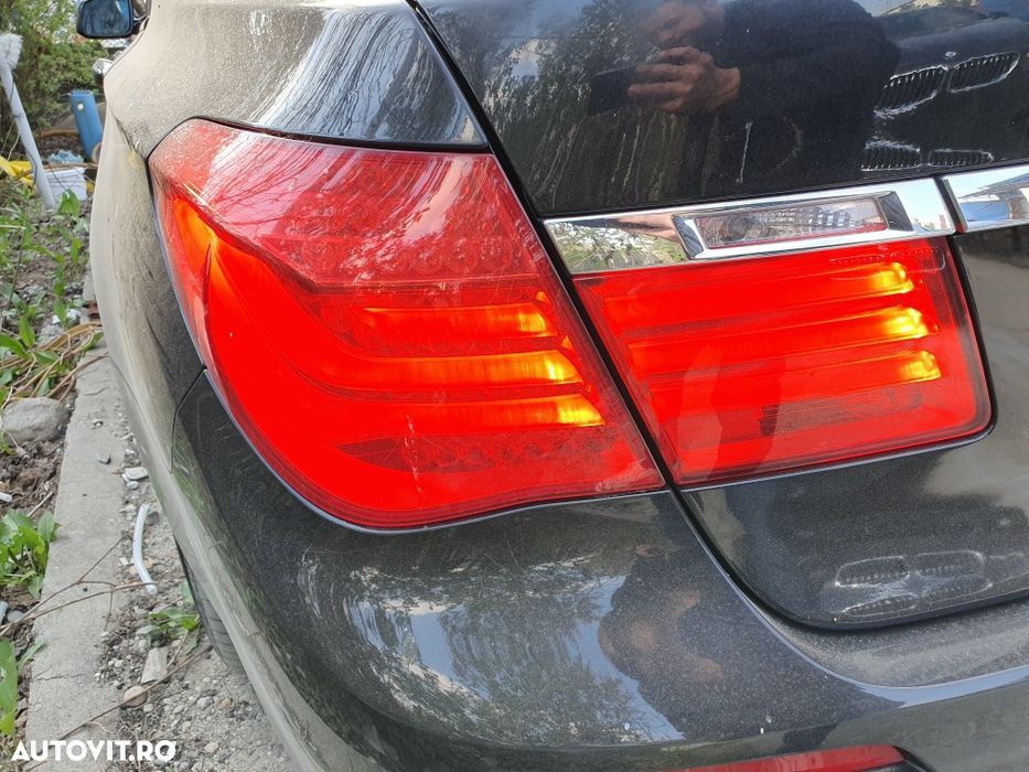 Lampa tripla stop spate led BMW seria 7 F01 F02 haion - 2