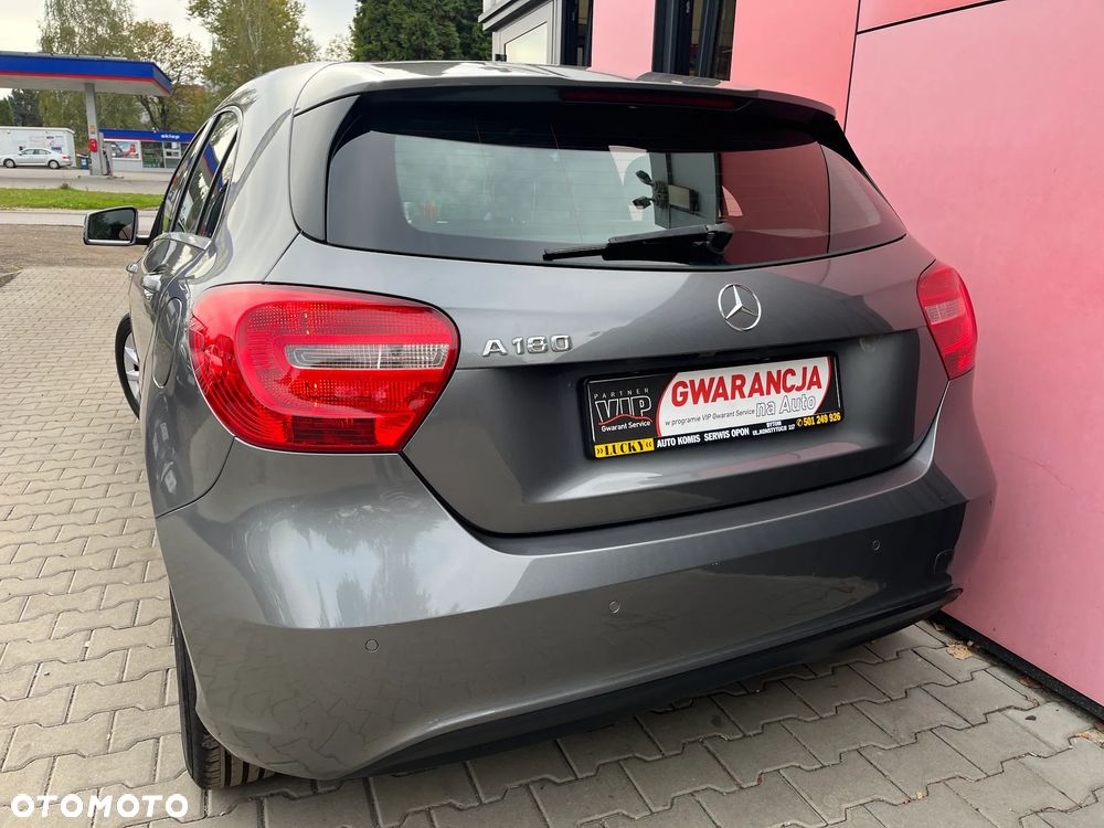 Mercedes-Benz Klasa A 180 (BlueEFFICIENCY) Urban - 9