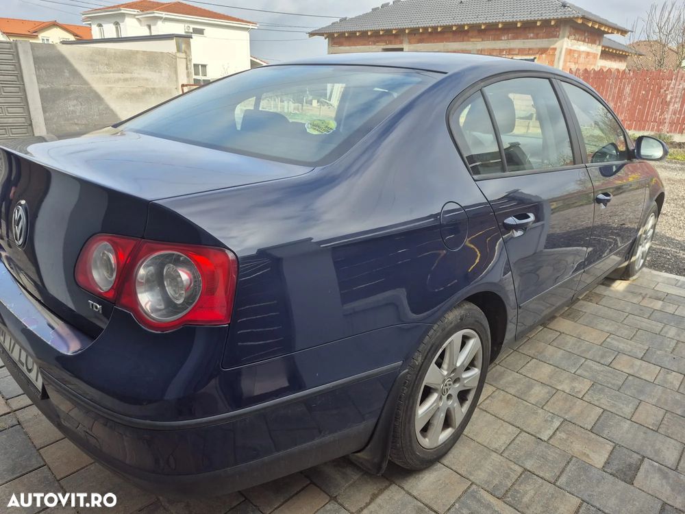 Volkswagen Passat 2.0TDI Trendline DPF - 8